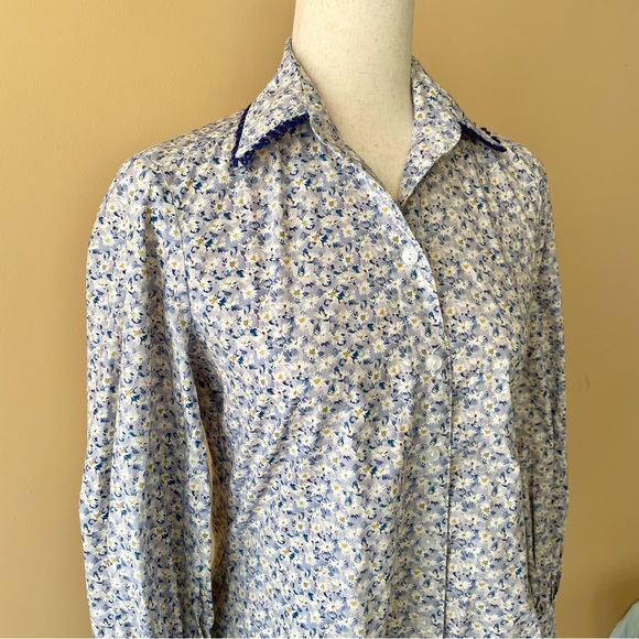 🔻LAST CHANCE🔻 TISH COX Floral Buttondown Blouse - Picture 5 of 10